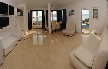 **** Hotel Villa Mediterana Seget Vranjica Croatia