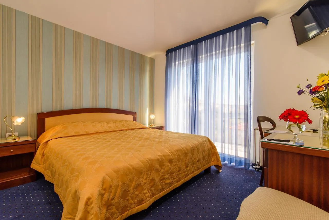 **** Hotel Villa Mediterana Seget Vranjica Croatia