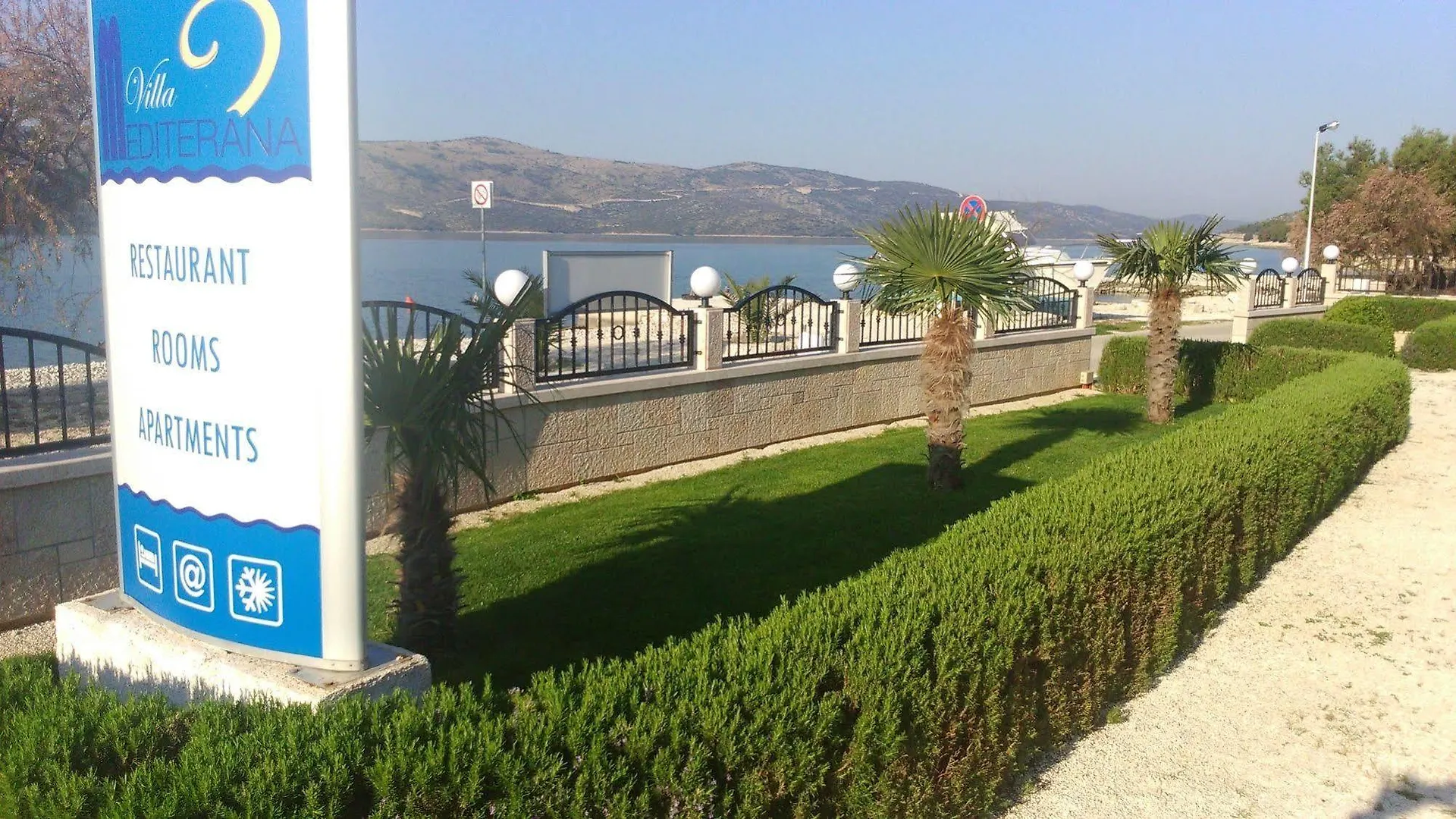 Villa Mediterana Seget Vranjica