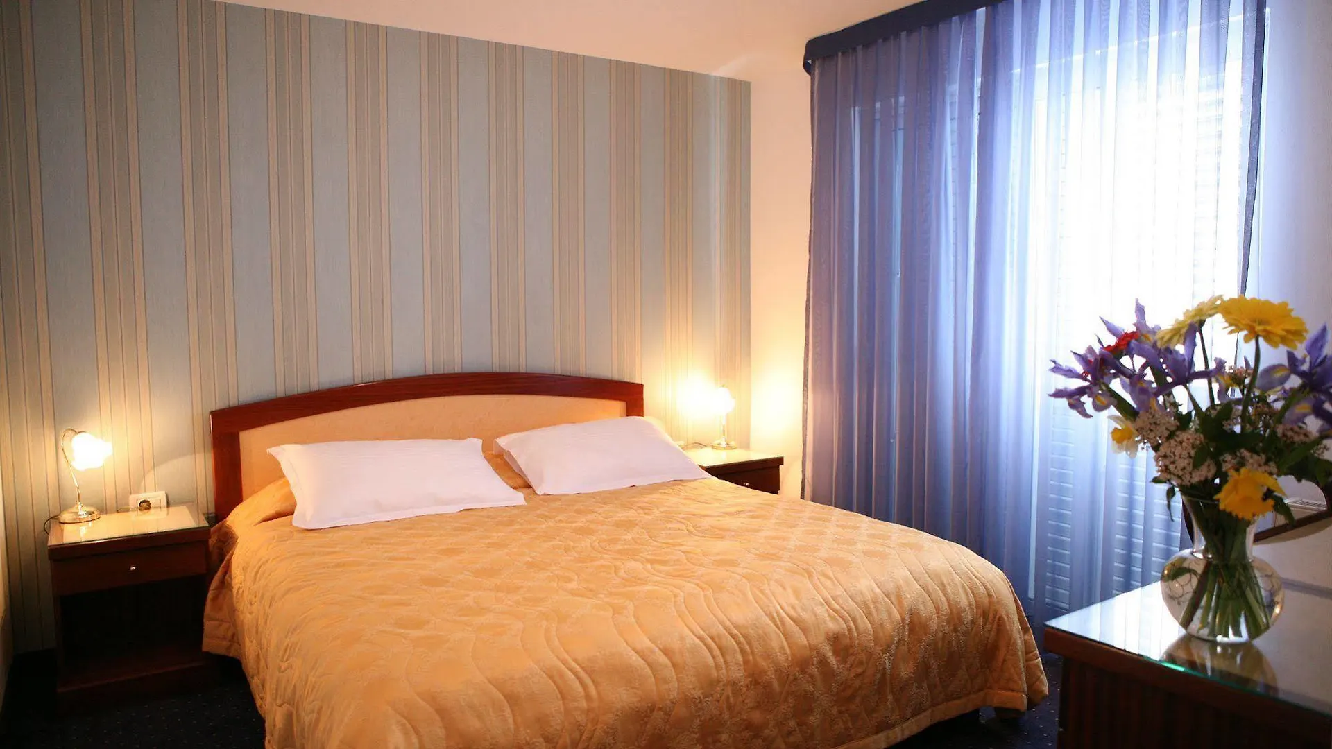 Villa Mediterana Seget Vranjica